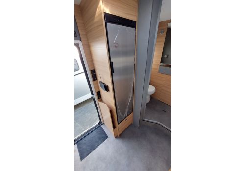 Low Profile Motorhome DETHLEFFS Just T 6762 Modelo 2022 en Sale Occasion