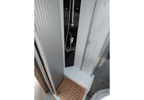 Low Profile Motorhome DETHLEFFS Just T 6752 DBL Modelo 2022 en Sale Occasion