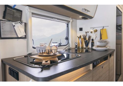 Capuchina Motorhome SUNLIGHT A68 en Catalog