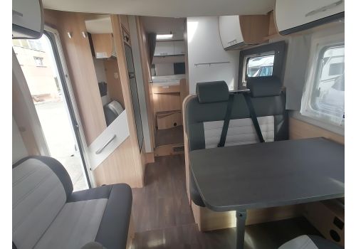Low Profile Motorhome SUNLIGHT T65 en Sale Occasion