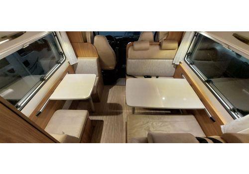 Capuchina Motorhome CARADO A461 en Sale Occasion