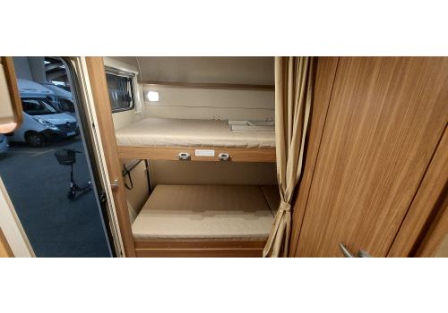Capuchina Motorhome CARADO A461 en Sale Occasion