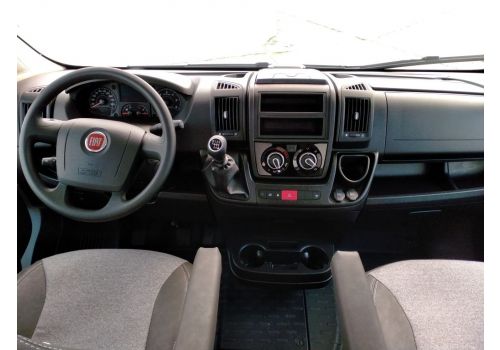 Capuchina Motorhome SUNLIGHT A68 en Rent