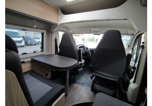 Camper Van SUNLIGHT CLIFF 601 en Sale Occasion
