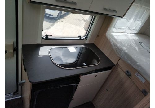 Low Profile Motorhome SUNLIGHT V60 en Sale Occasion