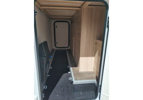 Low Profile Motorhome SUNLIGHT V60 en Sale Occasion