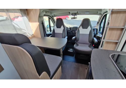 Capuchina Motorhome SUNLIGHT A60 en Sale Occasion