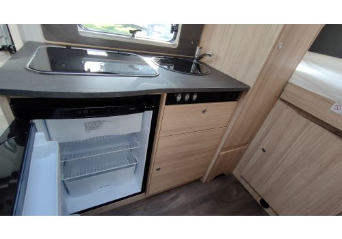Capuchina Motorhome SUNLIGHT A60 en Sale Occasion