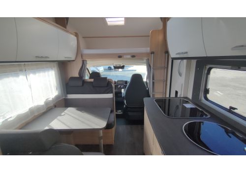 Capuchina Motorhome SUNLIGHT A70 en Sale Occasion