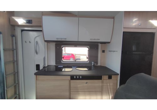 Capuchina Motorhome SUNLIGHT A70 en Sale Occasion