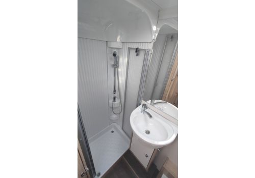 Capuchina Motorhome SUNLIGHT A70 en Sale Occasion