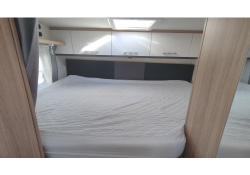 Capuchina Motorhome SUNLIGHT A70 en Sale Occasion