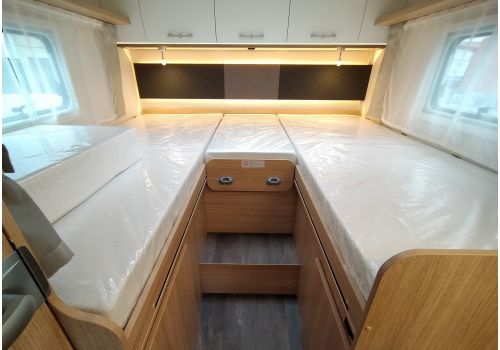 Low Profile Motorhome SUNLIGHT T68 en Rent