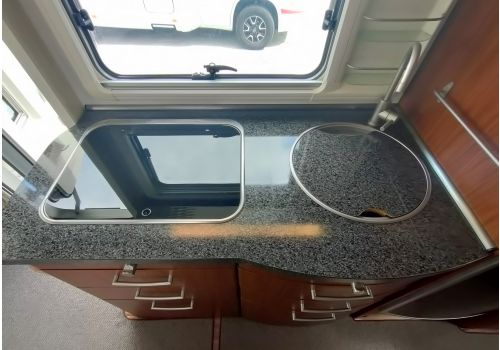 Integral Motorhome HYMER B 660 SL en Sale Occasion