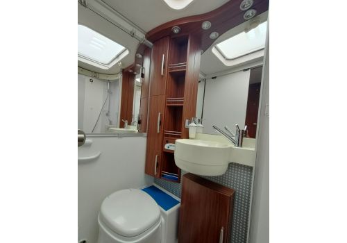 Integral Motorhome HYMER B 660 SL en Sale Occasion