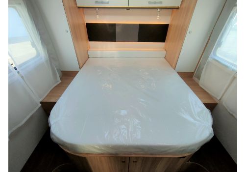 Low Profile Motorhome SUNLIGHT T69L en Rent