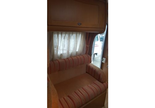 Low Profile Motorhome MONCAYO Mediterráneo 772 en Sale Occasion