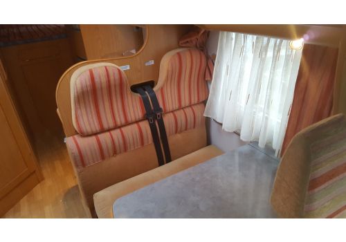 Low Profile Motorhome MONCAYO Mediterráneo 772 en Sale Occasion