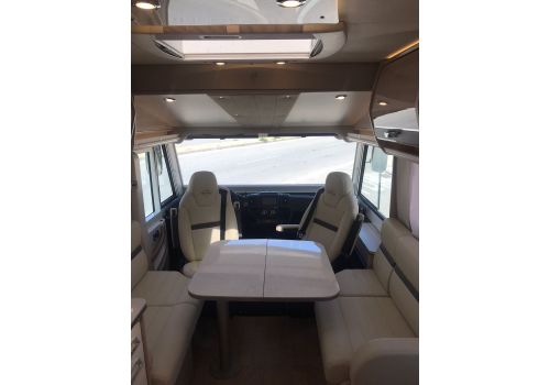 Integral Motorhome RAPIDO 8096 DF en Sale Occasion
