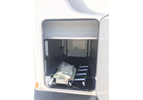 Integral Motorhome RAPIDO 8096 DF en Sale Occasion
