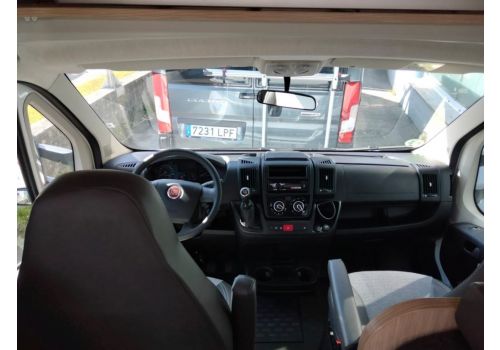 Capuchina Motorhome SUNLIGHT A72 en Sale Occasion
