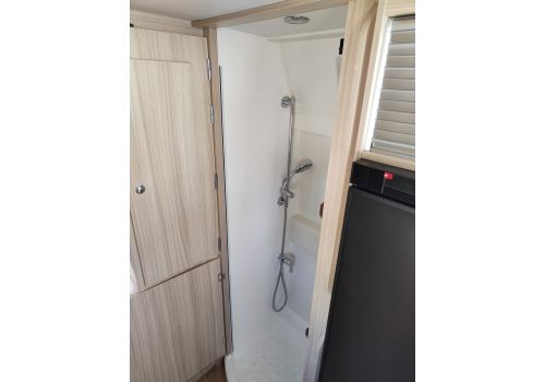 Camper Van DREAMER D55 UP FUN en Sale Occasion