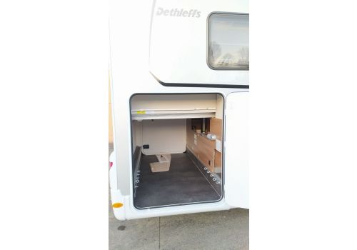 Low Profile Motorhome DETHLEFFS Trend T7057 DBL Modelo 2022 en Sale Occasion