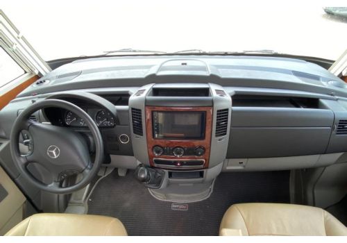 Integral Motorhome RAPIDO 996M en Sale Occasion