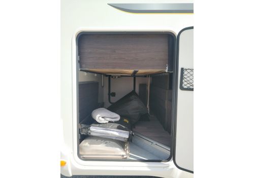 Low Profile Motorhome BENIMAR Tessoro 440 UP en Sale Occasion