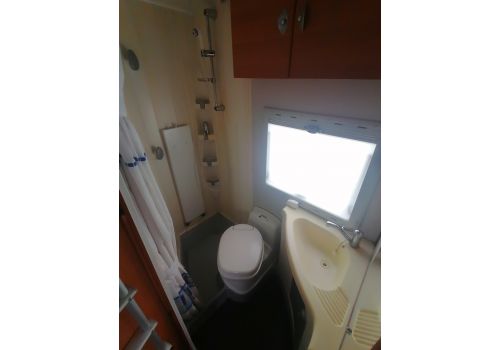 Capuchina Motorhome BENIMAR Top 7000 ST en Sale Occasion