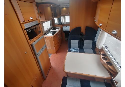 Capuchina Motorhome BENIMAR Top 7000 ST en Sale Occasion