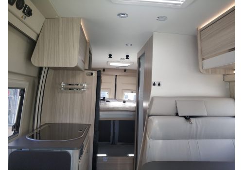 Camper Van DREAMER D60 FUN en Sale Occasion