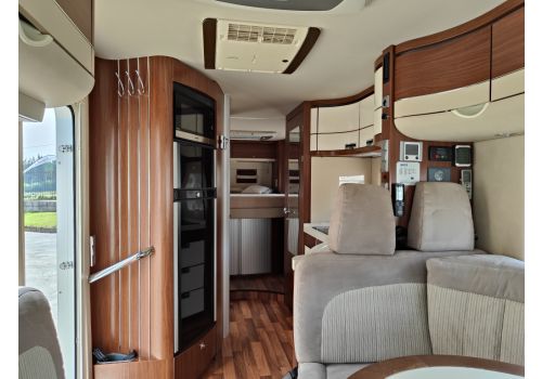 Integral Motorhome HYMER S840 en Sale Occasion