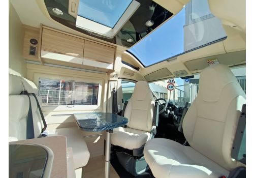Camper Van DREAMER D55 Exclusive en Sale Occasion
