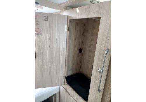 Camper Van DREAMER D55 Exclusive en Sale Occasion