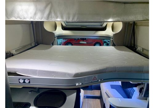 Low Profile Motorhome BENIMAR Mileo 292 en Sale Occasion