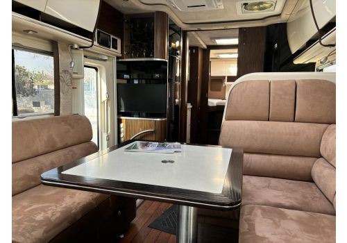 Integral Motorhome CONCORDE Charisma 850 L en Sale Occasion