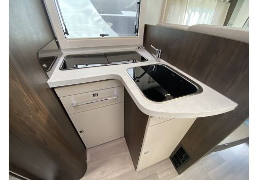 Low Profile Motorhome BENIMAR Tessoro 463UP en Sale Occasion