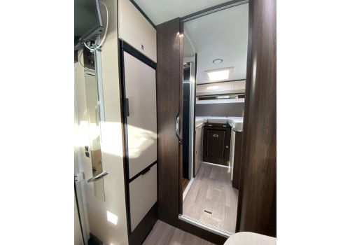 Low Profile Motorhome BENIMAR Tessoro 463UP en Sale Occasion