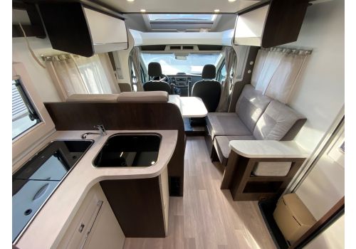 Low Profile Motorhome BENIMAR Tessoro 463UP en Sale Occasion