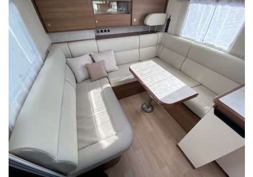 Integral Motorhome RAPIDO 854F Modelo 2023 en Sale Occasion
