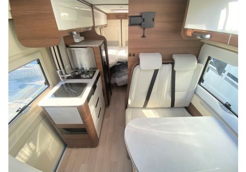 Camper Van RAPIDO V68 Modelo 2023 en Sale Occasion