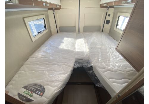 Camper Van RAPIDO V68 Modelo 2023 en Sale Occasion