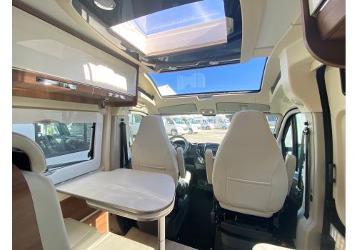 Camper Van RAPIDO V68 Modelo 2023 en Sale Occasion