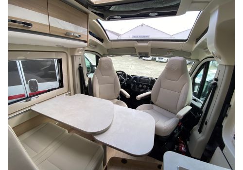 Camper Van DREAMER D55 Limited Select Modelo 2023 en Sale Occasion