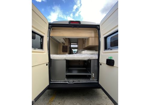 Camper Van DREAMER D55 Limited Select Modelo 2023 en Sale Occasion