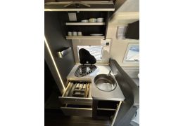 Low Profile Motorhome ROLLER TEAM Kronos 284 TL en Sale Occasion