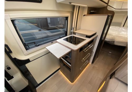 Camper Van DREAMER D68 Limited Select Modelo 2023 en Sale Occasion
