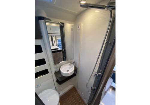 Camper Van DREAMER D68 Limited Select Modelo 2023 en Sale Occasion