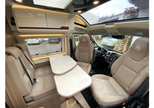 Camper Van DREAMER D68 Limited Select Modelo 2023 en Sale Occasion
